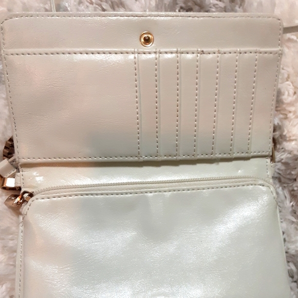 Calvin Klein Wallet Crossbody Bag - Picture 7 of 8